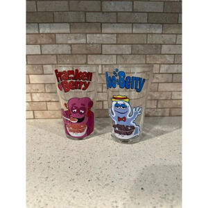 LOUNGEFLY GRAPHIC PINT GLASS‎ Bundle RARE